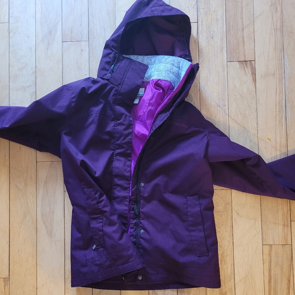 Small ladies Columbia winter jacket - Picture 2 of 4